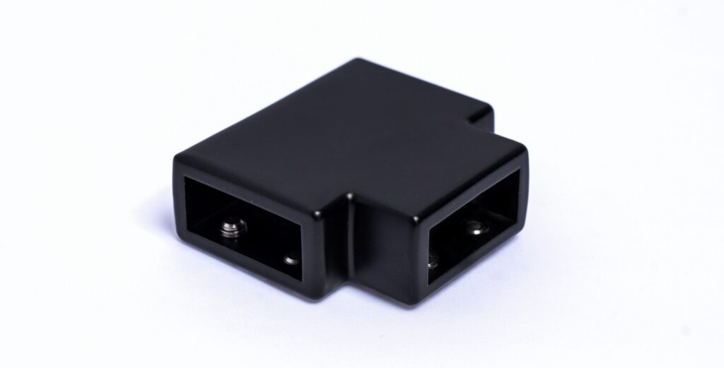 REA ŁĄCZNIK DO KABINY BLER REA-K7635