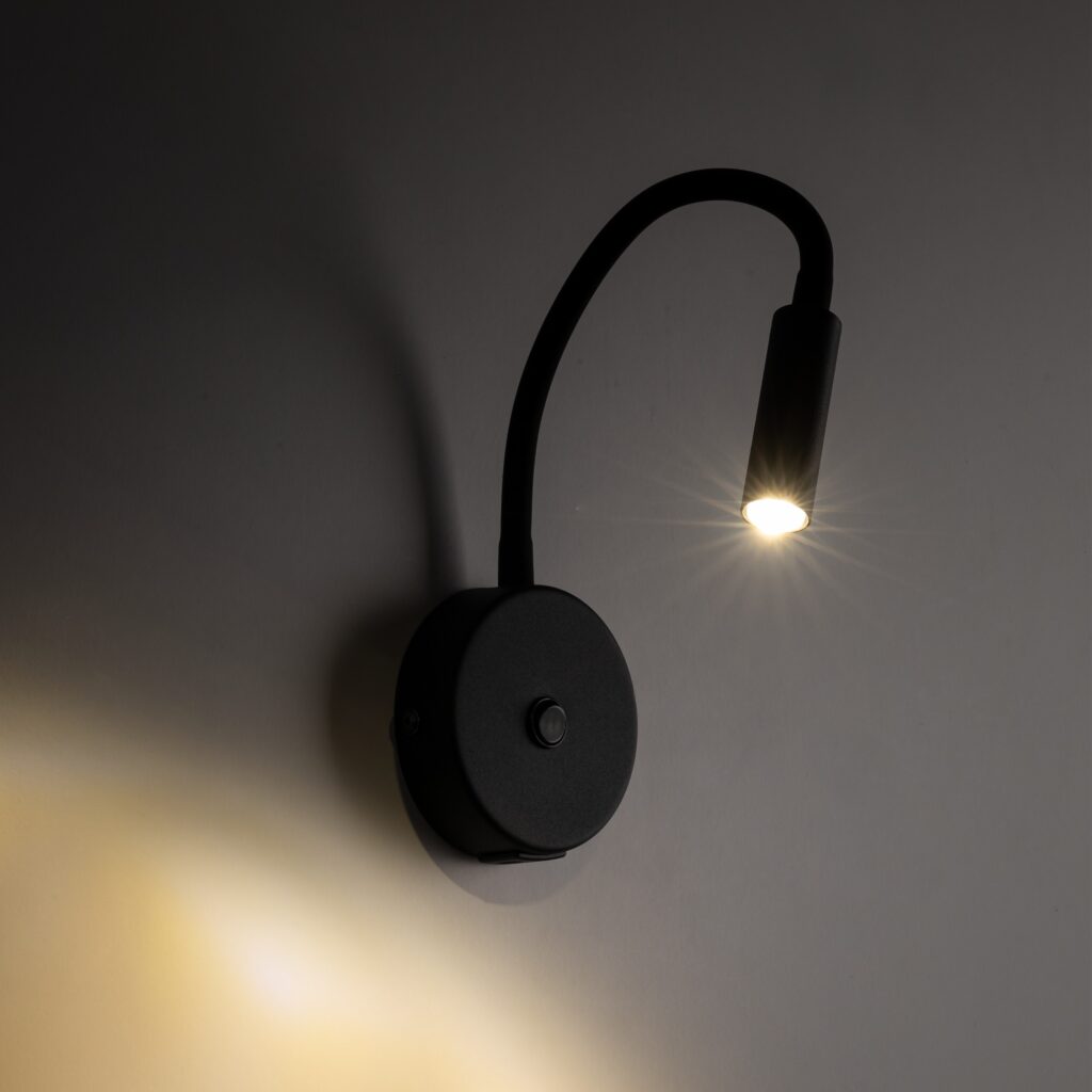 LAGOS BLACK  KINKIET 1  USB