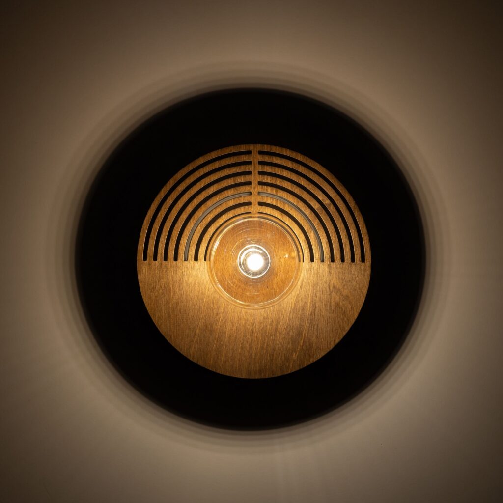 LUNAR WOOD KINKIET 1XG9  250