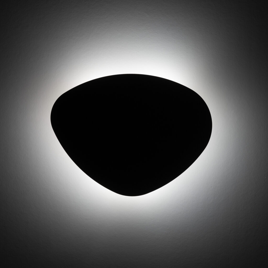 STONE NEW BROWN KINKIET 3XG9