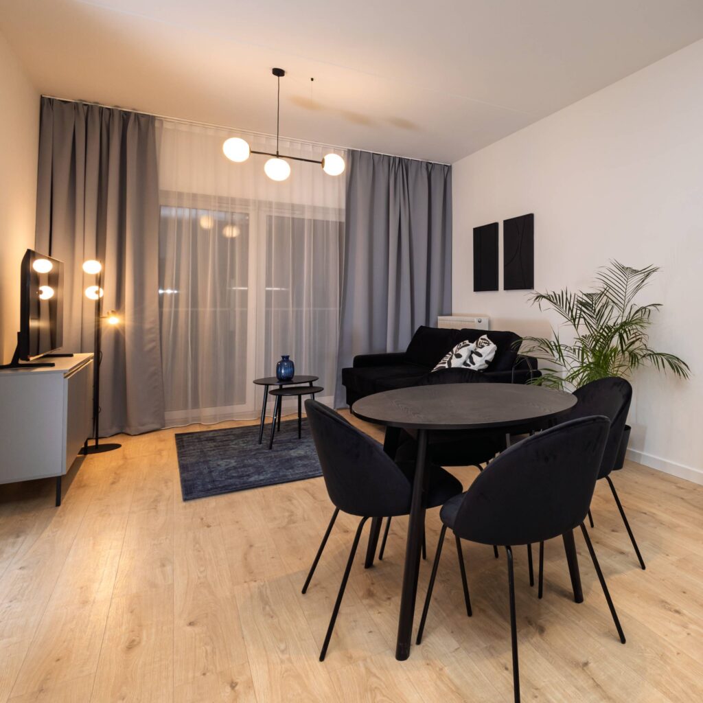 VOX LAMPA PODŁOGOWA 3