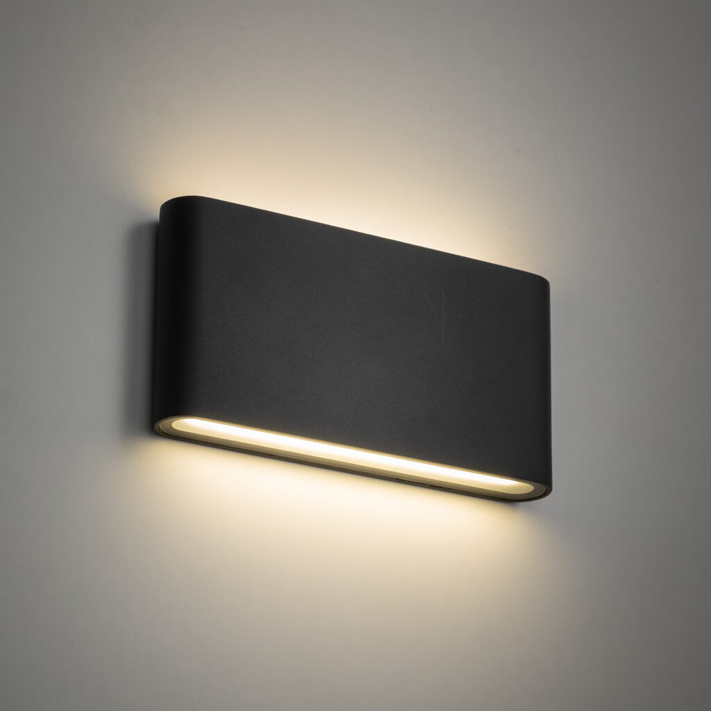 ARWENA M GRAY KINKIET IP 54