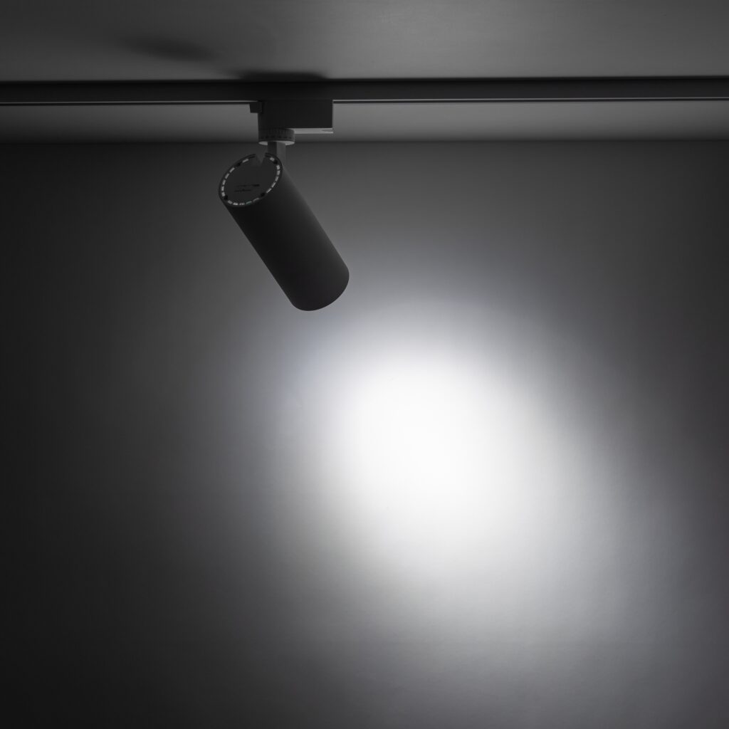 TRACER WHITE CCT 20W