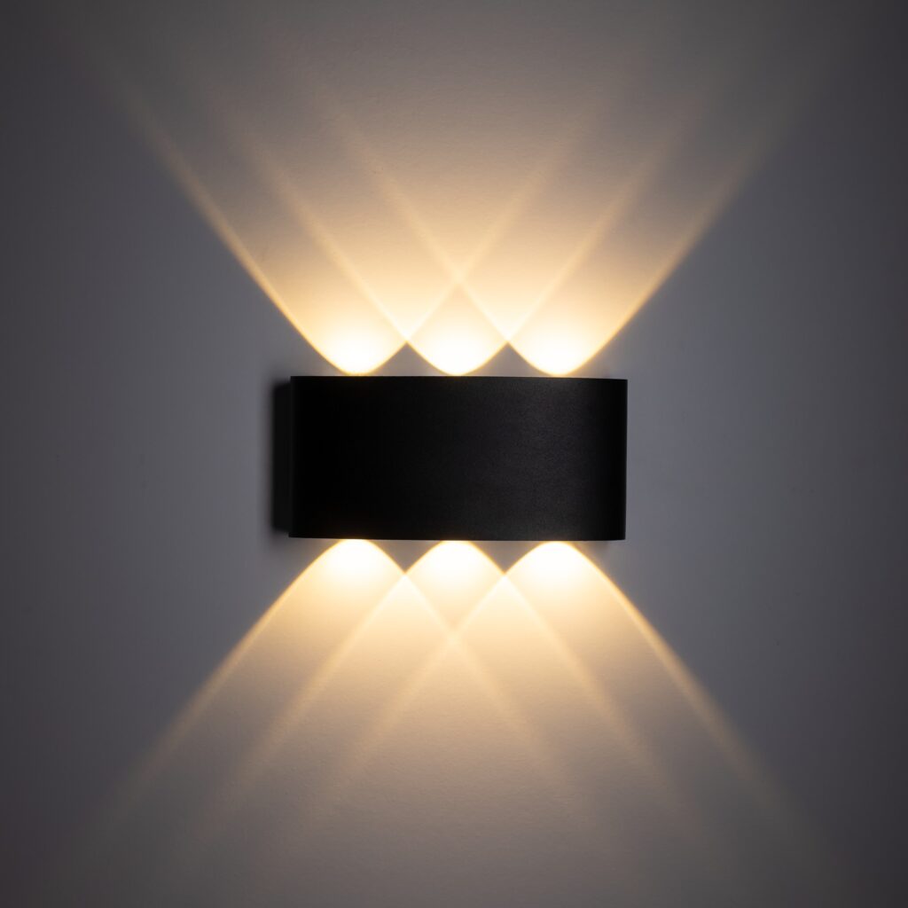 ARROW BLACK  KINKIET LED IP 54