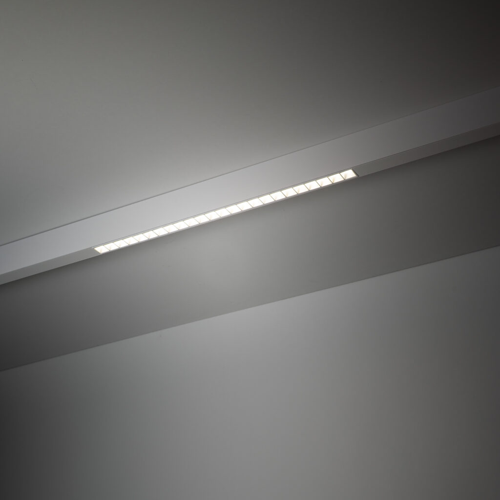 MAGNETIC EASY POINTS WHITE 24W CCT