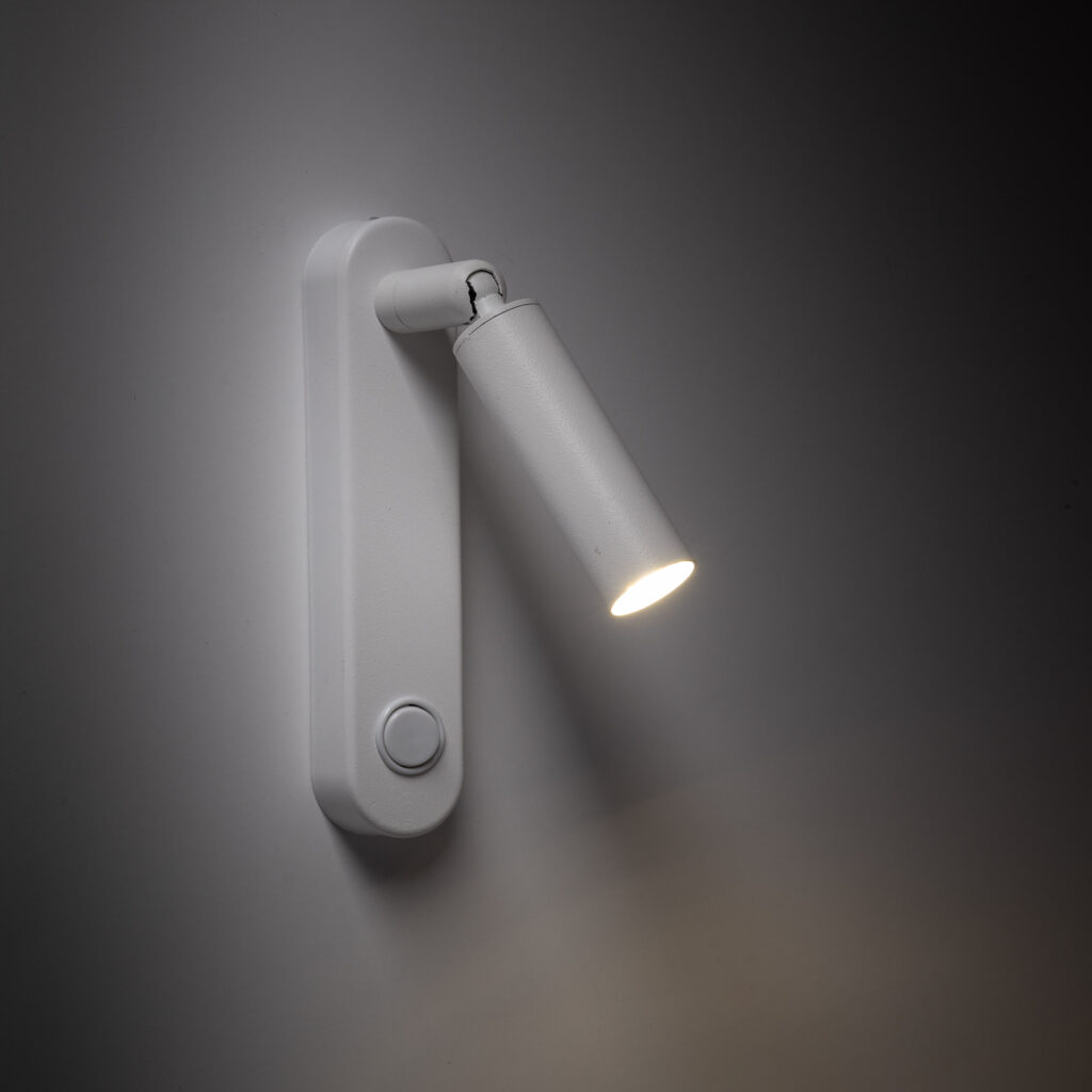 ENZO LONG WHITE KINKIET 1