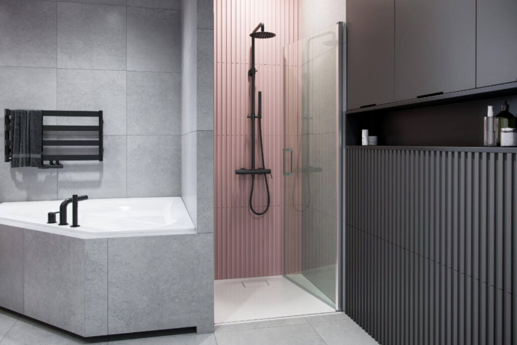 Mazo drzwi prysznicowe wnękowe wahadłowe 90×195 cm, powłoka Clean Control, chrom