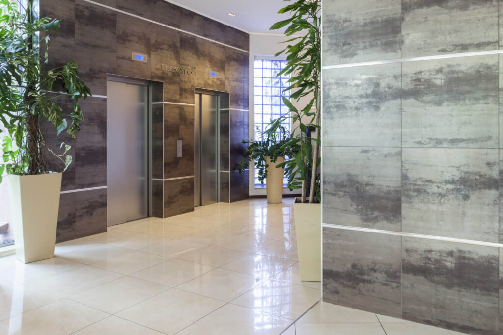 Profil V kątowy 30×30 mm, długość 250 cm aluminiowy, anodowany srebrny