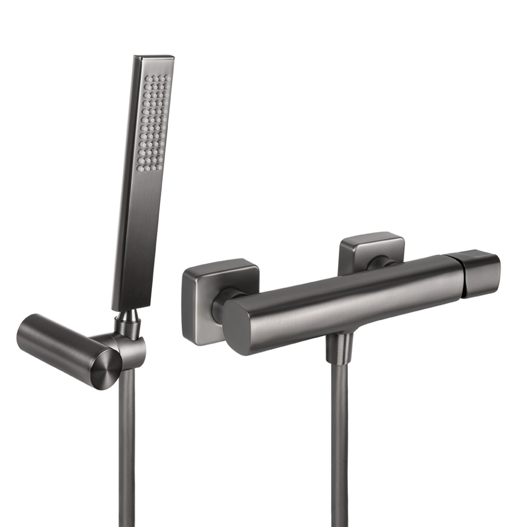 Tores – bateria natryskowa ścienna z zestawem natryskowym