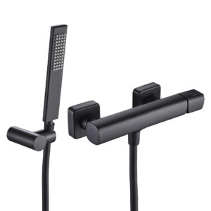 Tores – bateria natryskowa ścienna z zestawem natryskowym